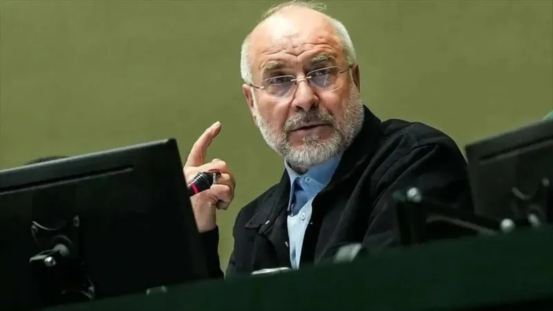 Irán insta a cooperación islámica sin injerencia para superar crisis y guerras