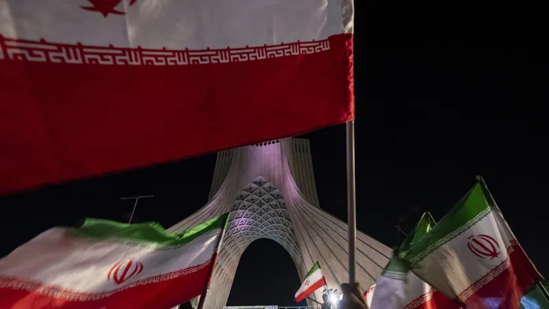 Irán desmiente que haya un acuerdo definitivo con EE.UU. y fija su línea roja