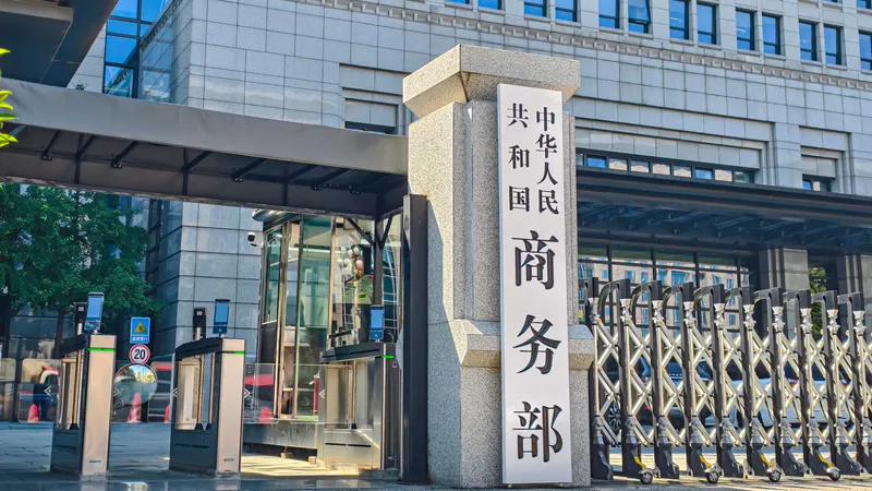 China se opone a las restricciones voluntarias a las exportaciones de vehículos híbridos a Europa