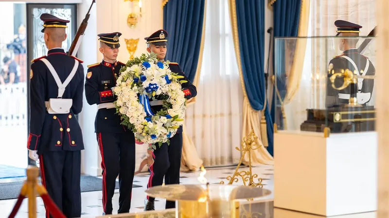 Nicaragua rinde homenaje al General Francisco Morazán en El Salvador por el 234 aniversario de su natalicio