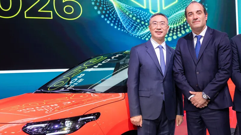 El CEO de Stellantis, Antonio Filosa, asegura que el acuerdo con China es positivo y quiere replicarlo en más plantas europeas