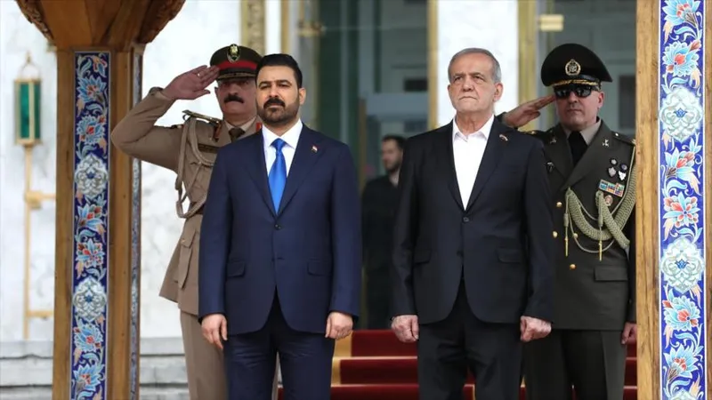 Irán e Irak destacan la necesidad de fortalecer la cooperación regional