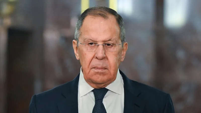 La negativa de Kiev a recoger los cuerpos "subraya una vez más" su indiferencia hacia sus ciudadanos, señala Lavrov