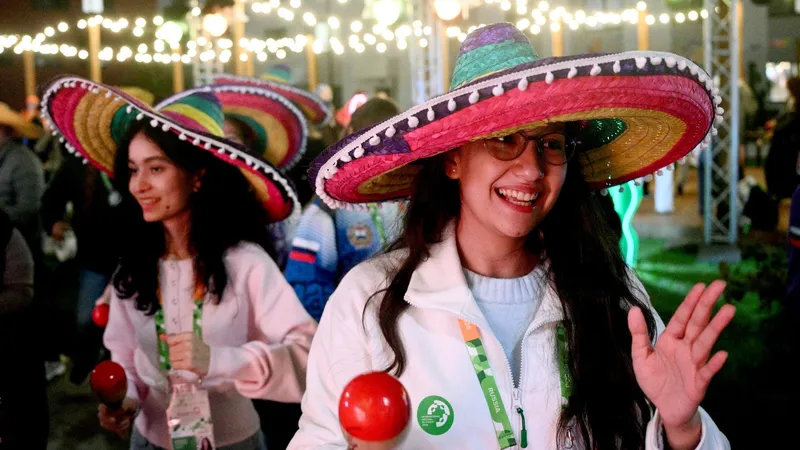 La juventud voltea cada vez más hacia Rusia, admite un joven profesional mexicano | Video