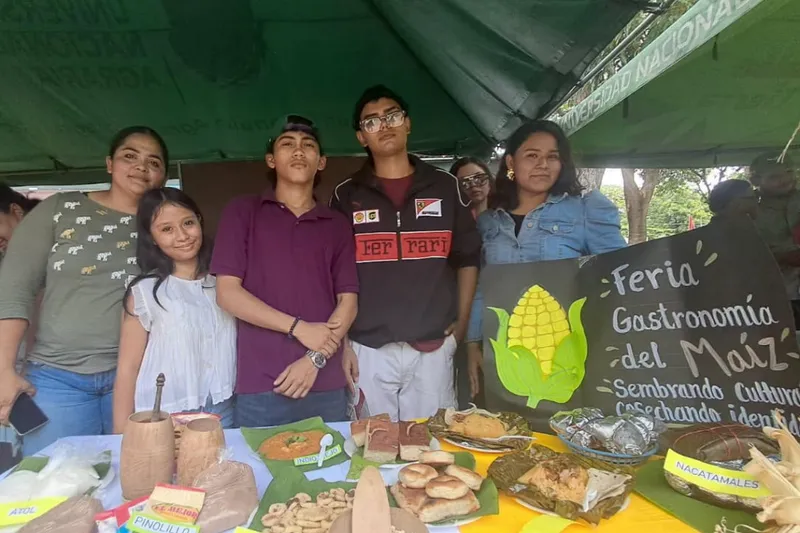 Feria Gastronómica del Maíz promueve cultura e identidad en la UNA
