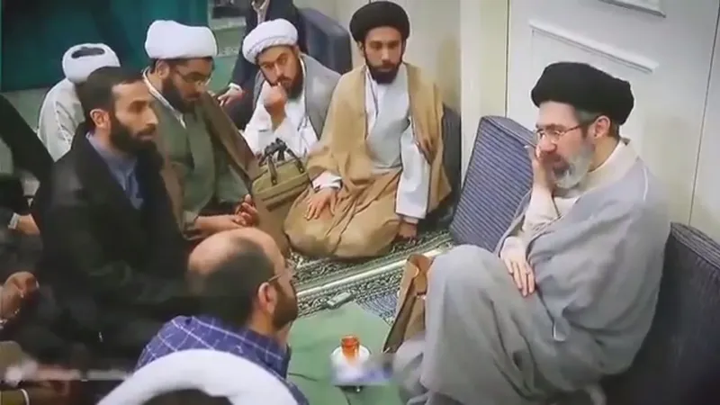 Irán muestra VIDEO INÉDITO del líder supremo Mojtaba Jameneí