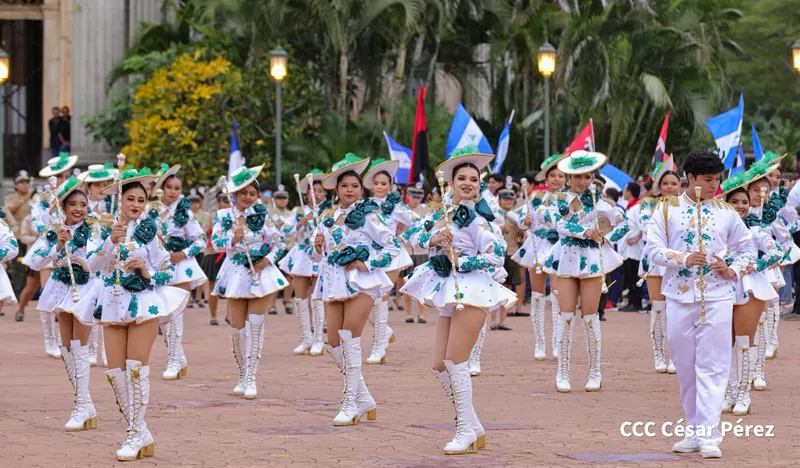 Juventud nicaragüense celebra la Independencia con cultura y tradición