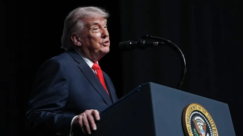 Trump promete hacer público el acuerdo con Irán