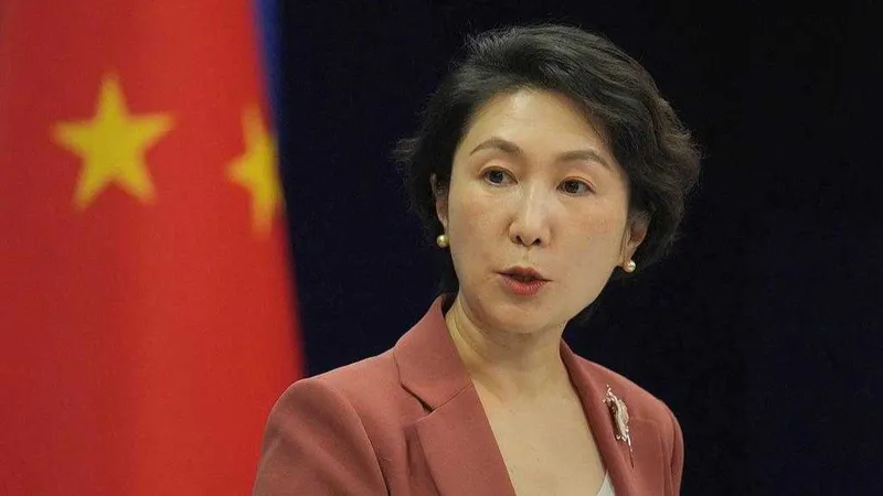 China urge a Japón a reflexionar sobre sus crímenes tras la ofrenda de Takaichi al santuario Yasukuni