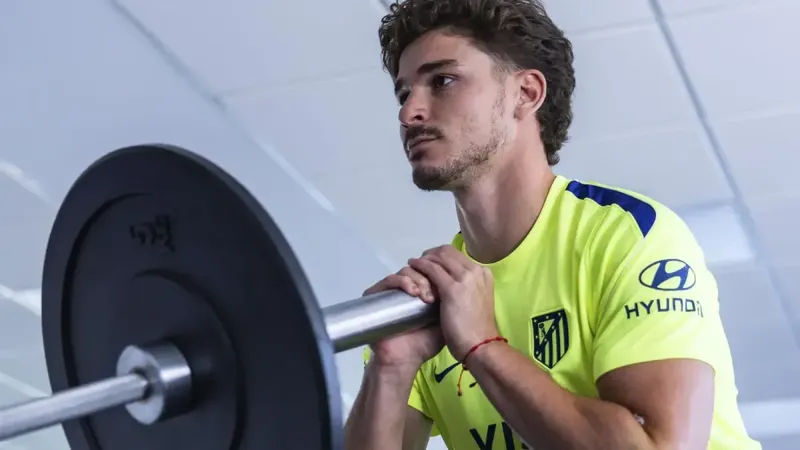 ¡Julián sigue sin entrenarse con el Atlético!