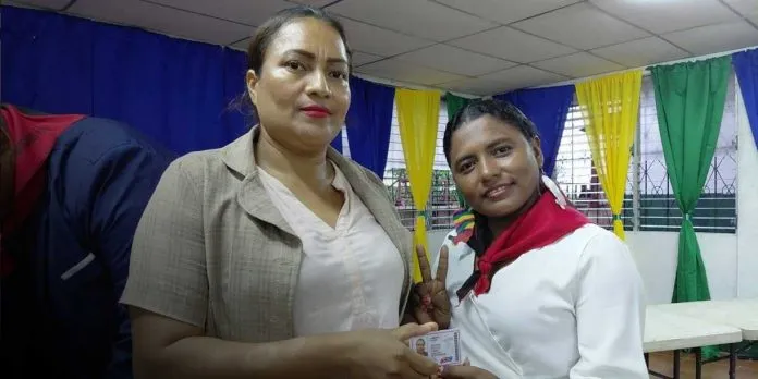 Nicaragua anuncia histórica entrega de 30 mil carnés de militante a la juventud universitaria