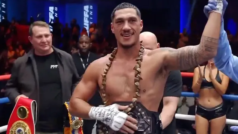 Opetaia, Keyshawn y Pitbull: Negocio del boxeo cambia rumbo gracias a error de Zuffa