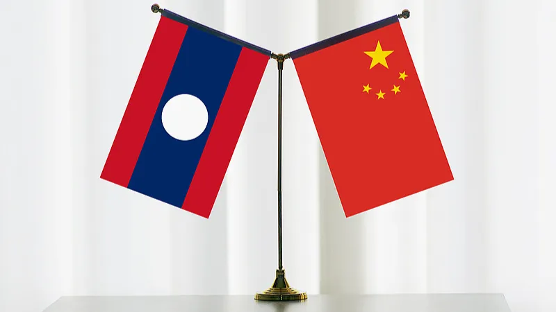 El presidente de Laos, Thongloun Sisoulith, realiza una visita de Estado a China del 2 al 6 de junio
