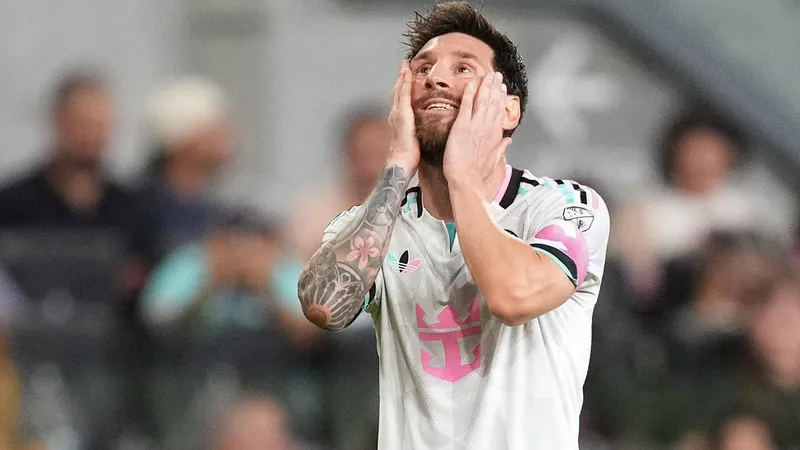 Postulan a Lionel Messi para ser el ganador del Ballon d'Or