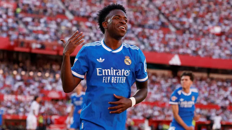 Arsenal espera para dar el golpe por Vinícius Júnior