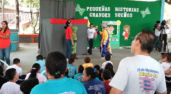 “Pequeñas Historias, Grandes Sueños” fomenta la lectura infantil