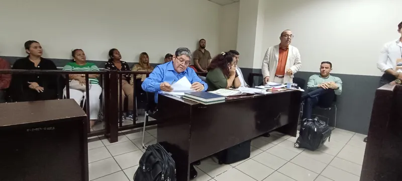 Trifulca en plena vía pública termina con sus protagonistas ante la justicia