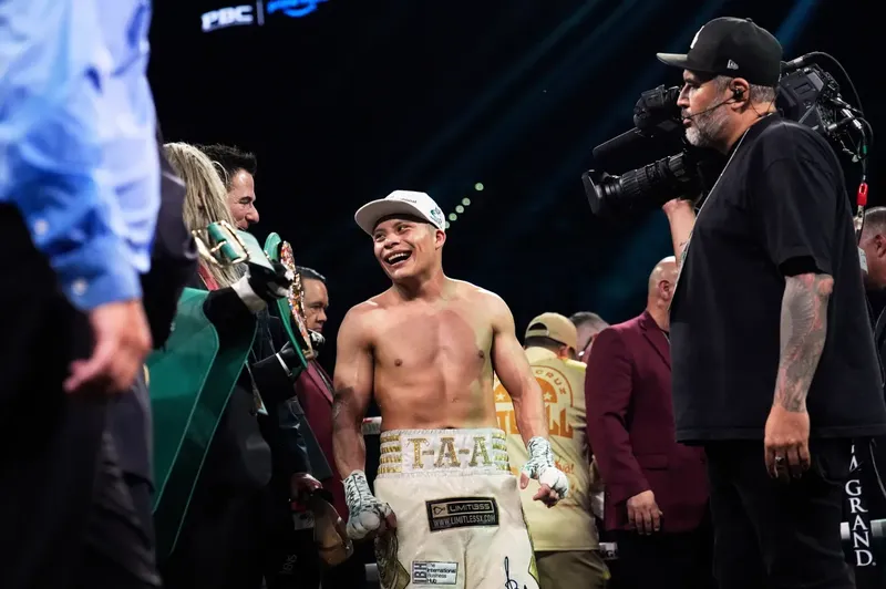 Pitbull Cruz estaría cerca de volver al ring para disputar un título mundial