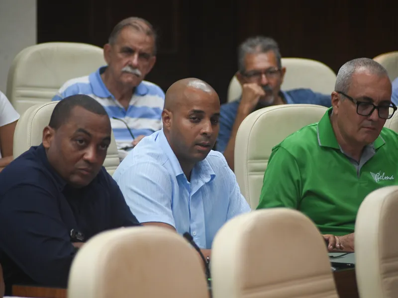 Díaz-Canel ratifica confianza en empresas estatales y llama a implementar transformaciones con los trabajadores (+Fotos y Video)