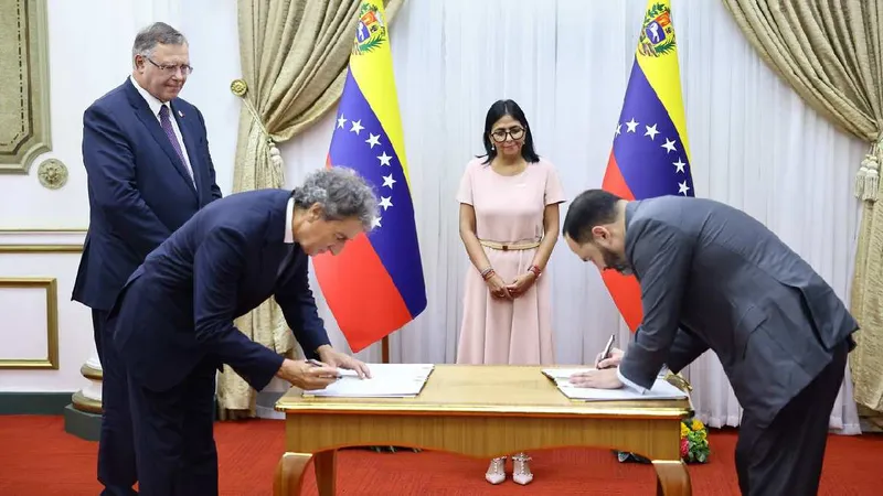 Pdvsa y TotalEnergies firman memorando para impulsar nuevos proyectos energéticos