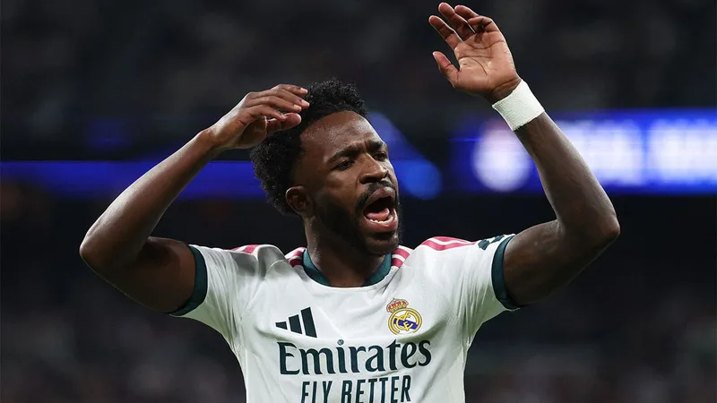 Vinícius Júnior debería perderse El Clásico ante el Barcelona