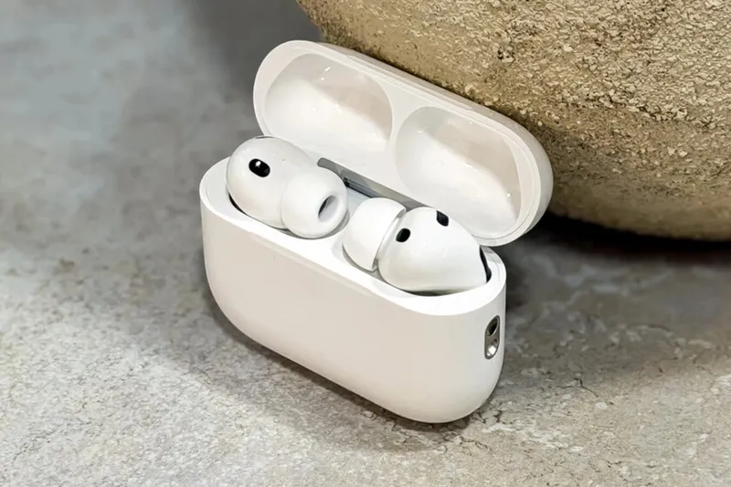 Si no te compraste los AirPods 4 en el Prime Day, atento porque los AirPods Pro 3 acaban de bajar a su precio mínimo histórico