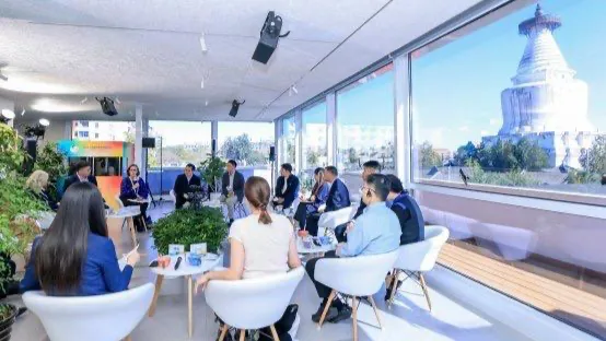 Beijing acoge un foro internacional sobre la IA y el futuro de la gobernanza urbana