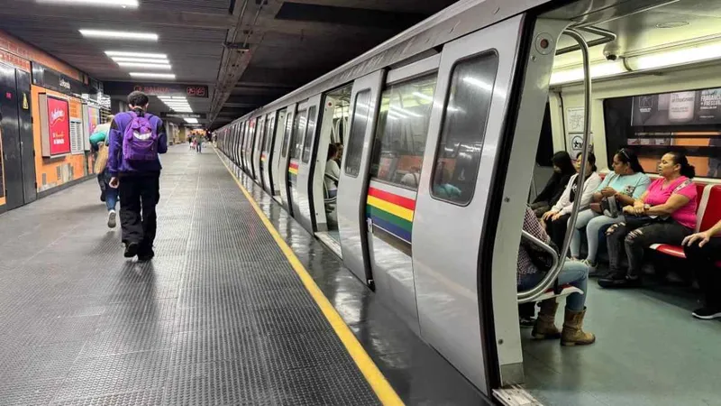 Metro de Caracas restablece operaciones