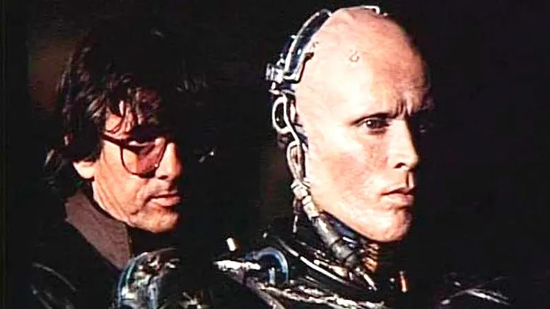 Paul Verhoeven (88 años), sobre el género que definió su carrera: "No soy nada fan de la ciencia ficción. Para ser sincero, la odio"