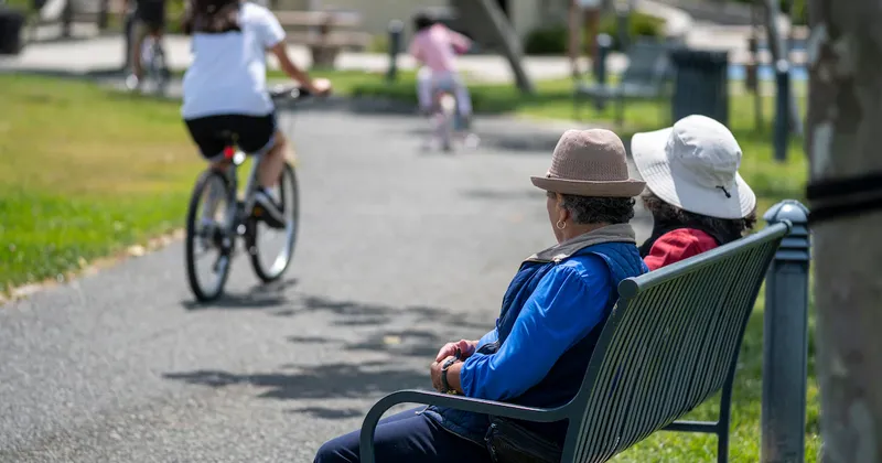 Los estadounidenses jubilados están posponiendo la diversión por miedo a quedarse sin dinero