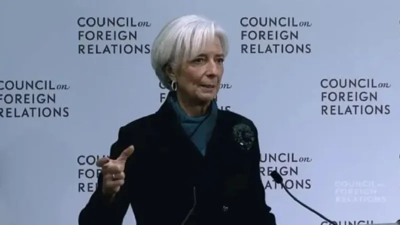 Lagarde resta importancia al tipo neutral y advierte que podrían venir más subidas de tasas