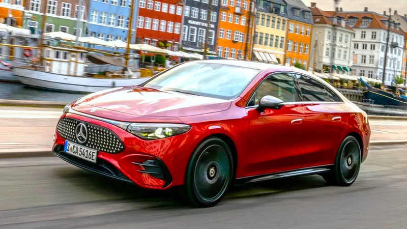 71.000 ventas en solo 1 año: ya hay 6 meses de espera para el mejor eléctrico de Mercedes con 790 km