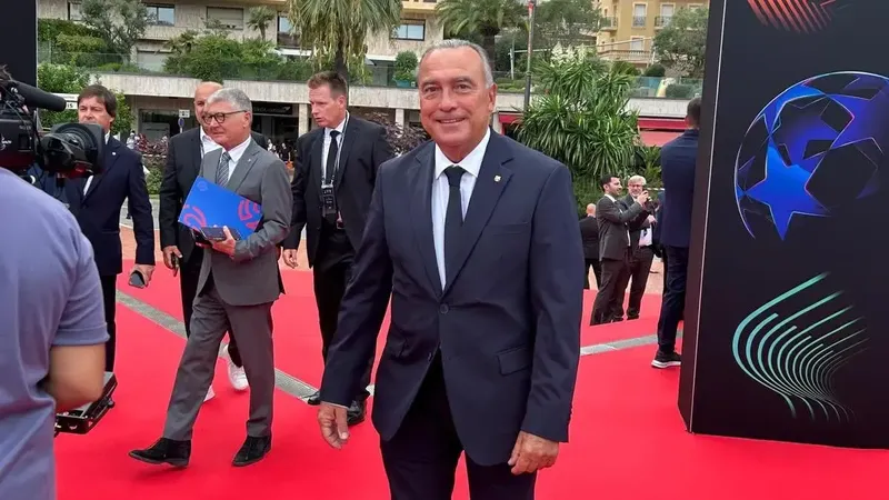 Rafa Yuste se verá con Cerezo, Gil Marín y la UEFA en Montecarlo