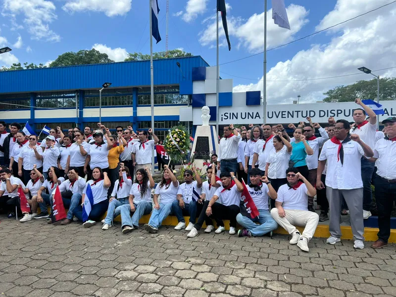 Pedro Aráuz Palacios vive en la memoria de la comunidad universitaria