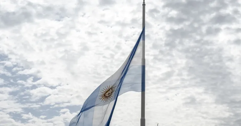 EMAE de agosto: la economía argentina repunta levemente tras la fuerte caída de julio