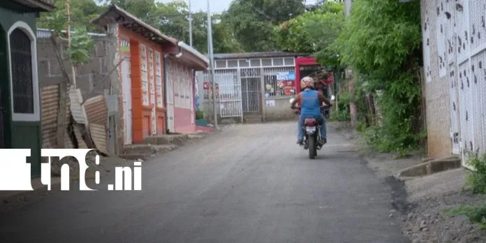 Obra vial mejora el acceso y la seguridad en el barrio 31 de Diciembre,...
