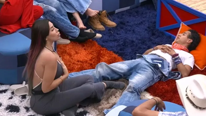 ¿Bebeshita y Kevyn fingen que están enamorados en La Granja VIP? “Es una novela chafa”