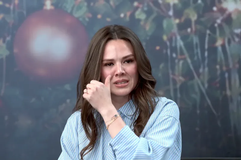 Entre lágrimas, Joy Huerta confirma que continuará con “Jesse & Joy” en solitario