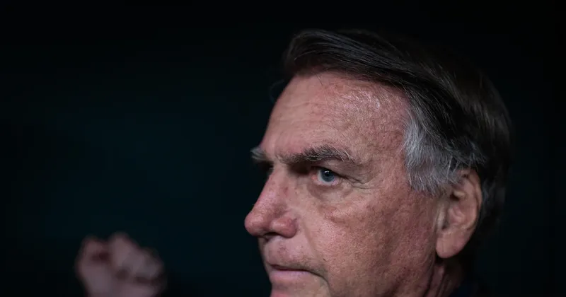 Bolsonaro seguirá bajo arresto domiciliario por decisión del Tribunal Supremo de Brasil