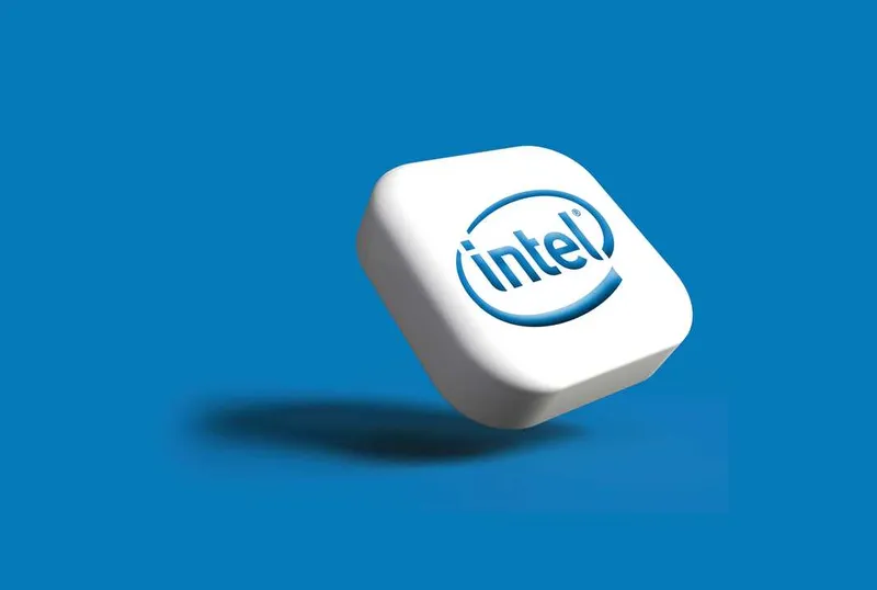 Intel se dispara un 5% en Wall Street tras anunciar nuevos despidos