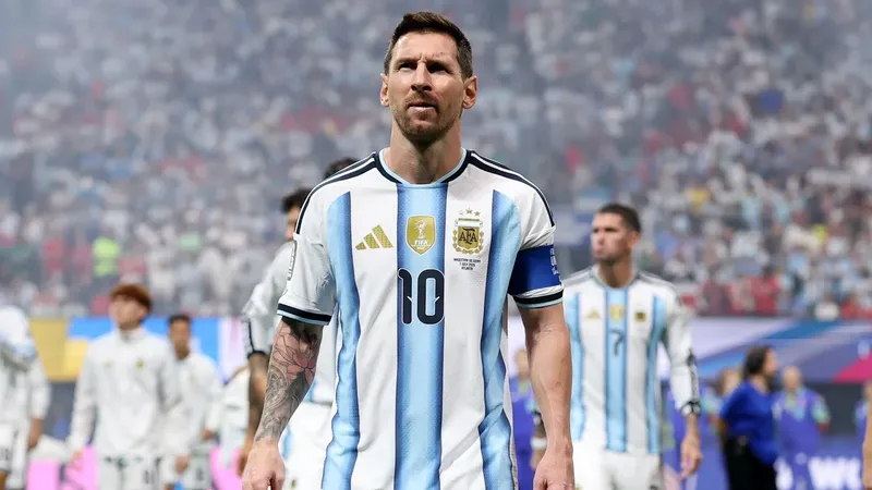 La FIFA abre un expediente de investigación a cuatro jugadores de la Selección Argentina y un español tras el Mundial 2026