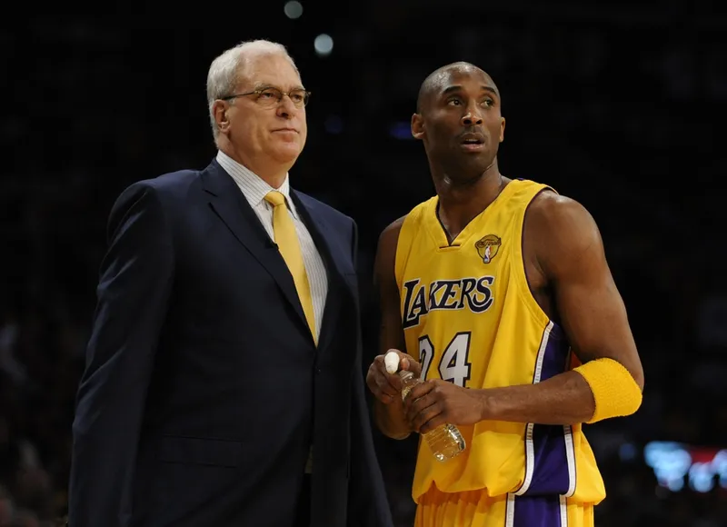 ¡Phil Jackson tendrá estatua en los Lakers!
