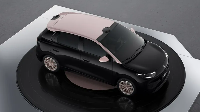 Leapmotor presenta su propio Volkswagen ID.Polo con 510 km de autonomía que llegará a Europa en 2027