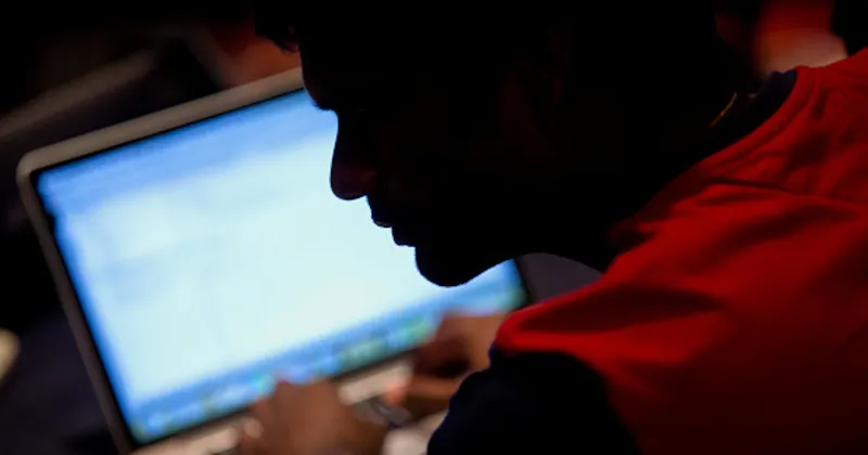 ¿Adivina quién tiene ventaja gracias a la IA en un mercado laboral tan competitivo?