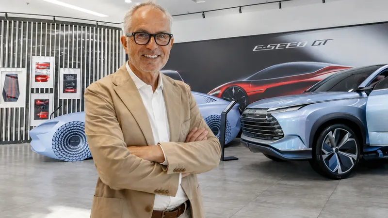 Burkhard Weller, uno de los mayores vendedores de coches de Alemania, lo tiene claro: “Las ayudas al coche eléctrico son un disparate”
