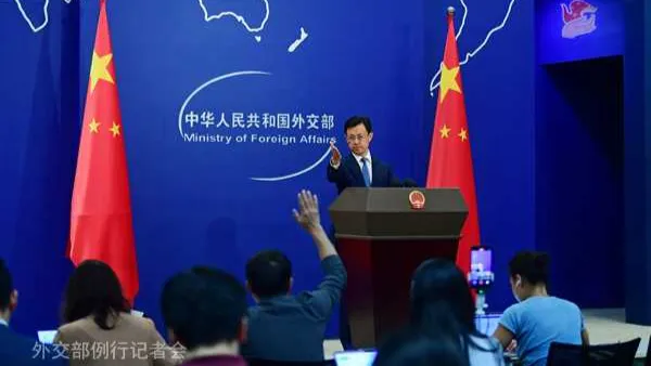 Cancillería china insta a los países amantes de la paz a trabajar juntos para contener el neomilitarismo japonés