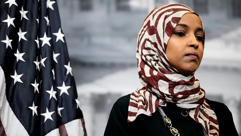 Allanan casa de Ilhan Omar, congresista opositora a Donald Trump