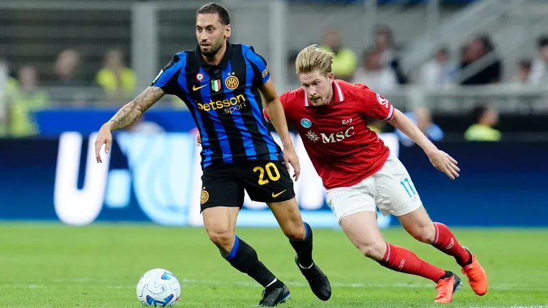 Inter peleará por el liderato de la Serie A sin Hakan Çalhanoglu