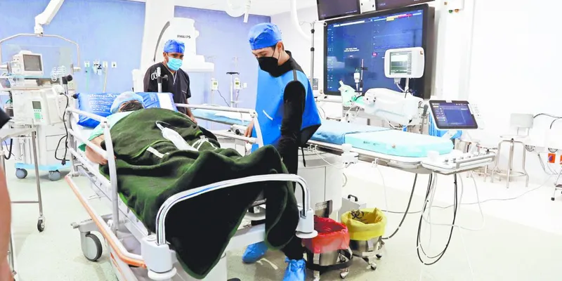 Gasto en salud se mantiene por debajo de la mitad de la recomendación de la OMS