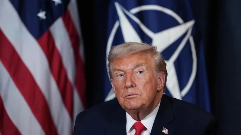 EEUU asume una carga desproporcionada en la OTAN, considera Trump